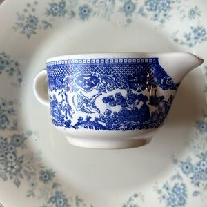 Royal China (USA) Blue Willow Creamer Cream Pitcher Willow Ware Taper Base